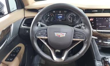 XT6
