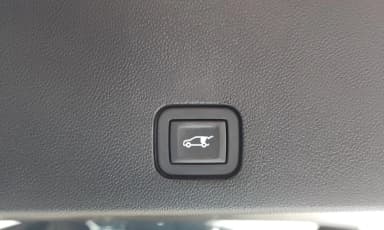 XT6