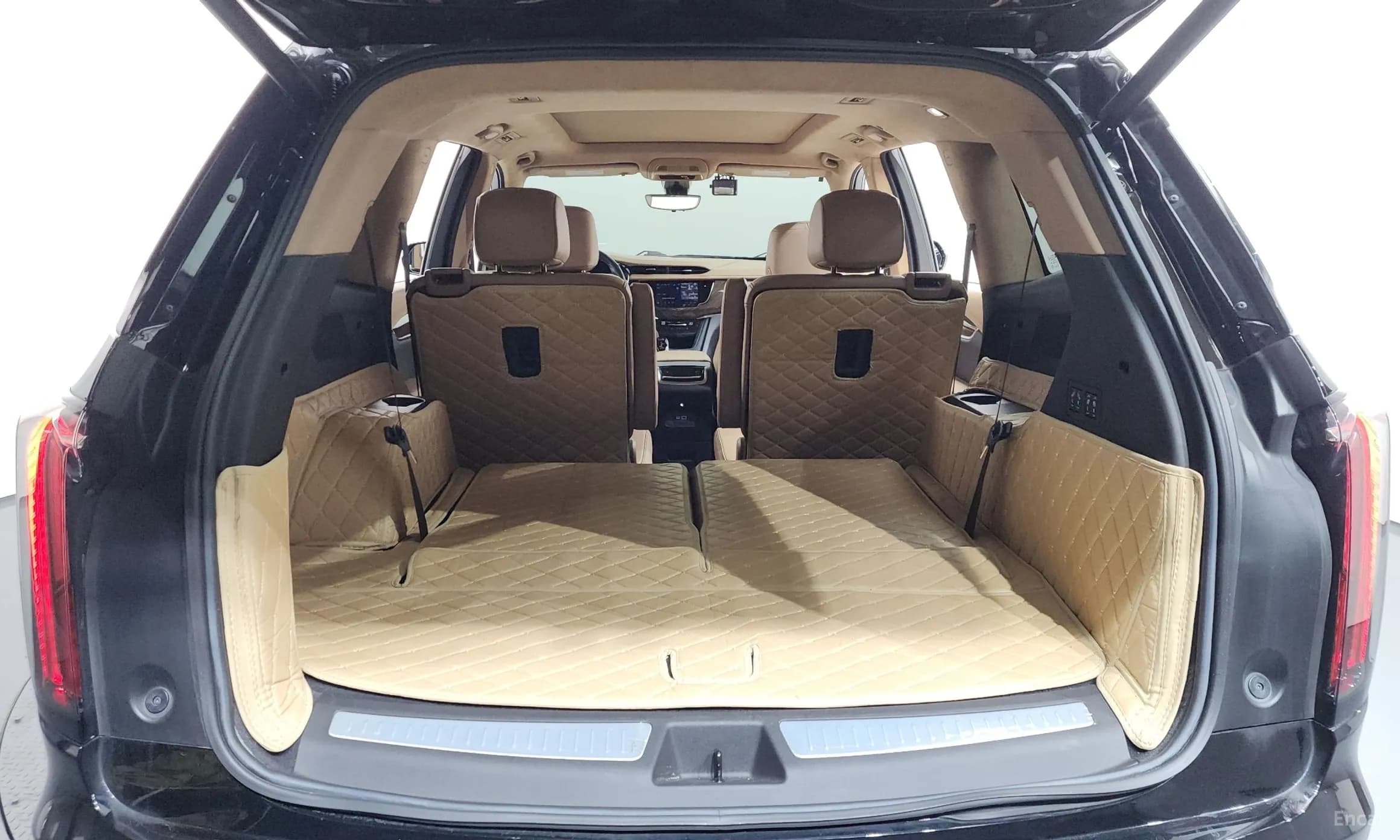 XT6