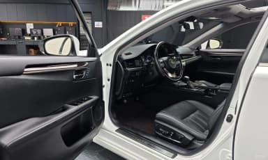 New ES300h