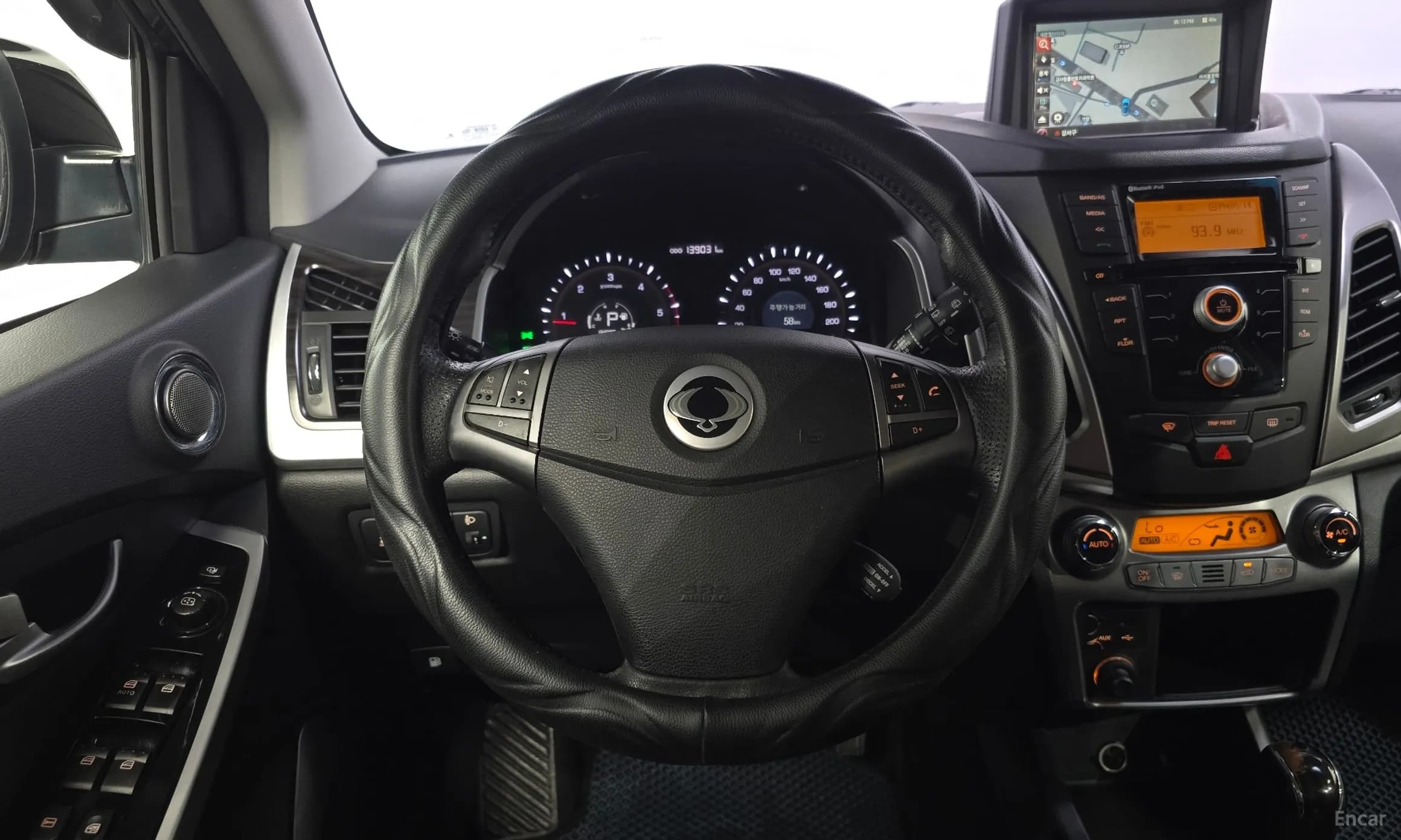 Korando C