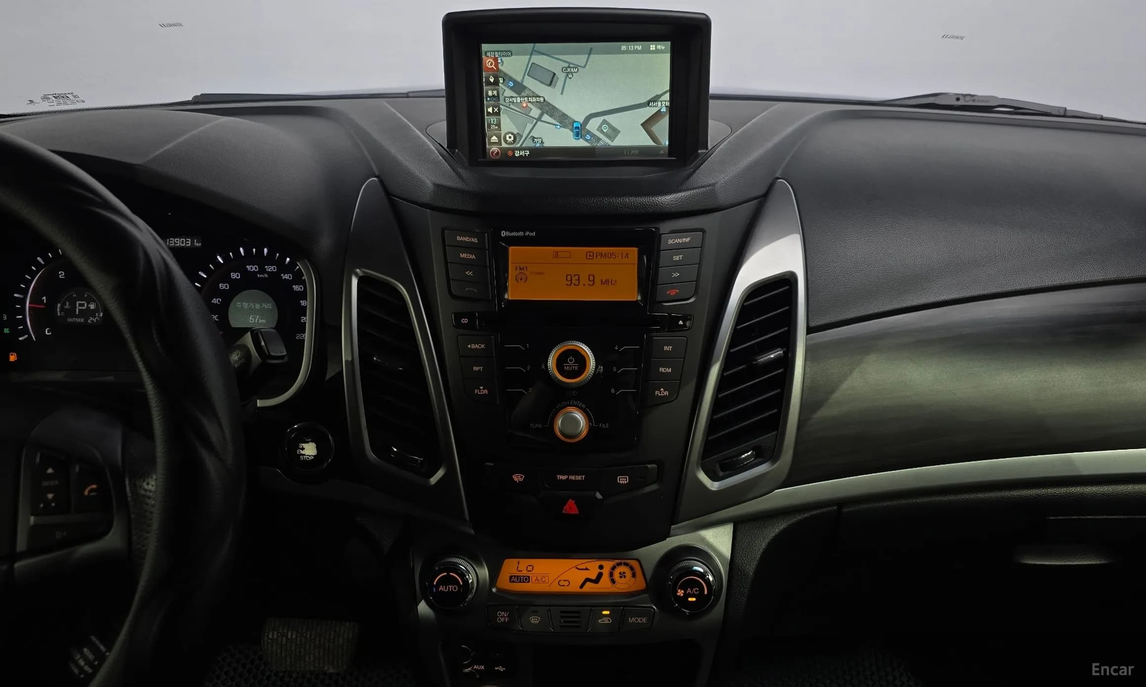 Korando C