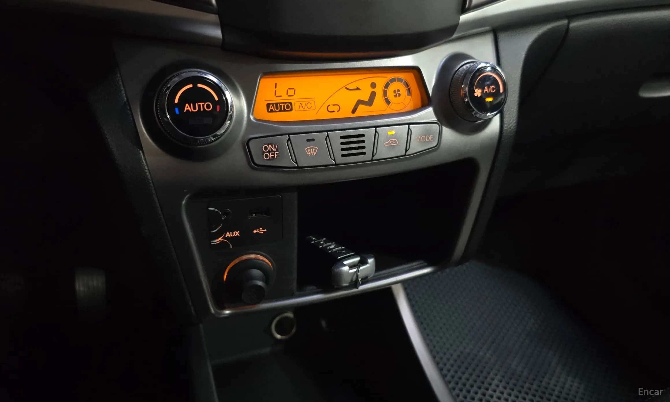 Korando C