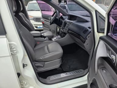 Korando Turismo