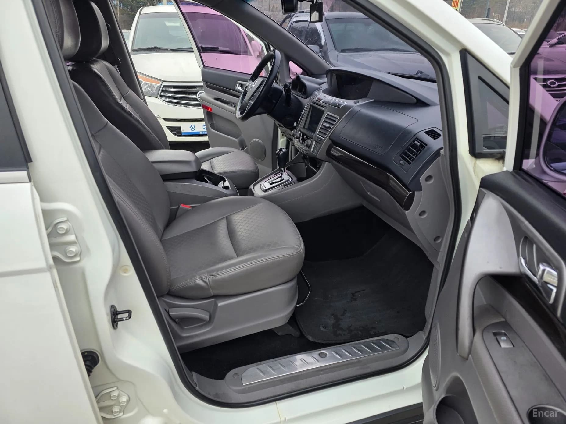 Korando Turismo