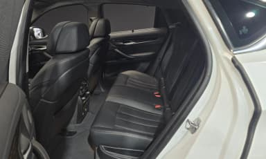 X6 (F16)