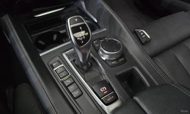 X6 (F16)
