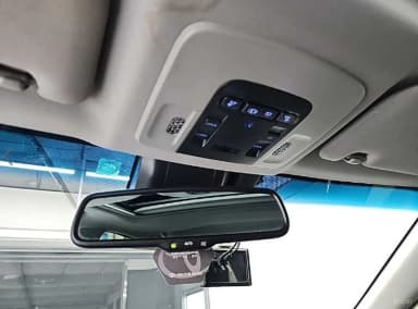 Camry (XV70)