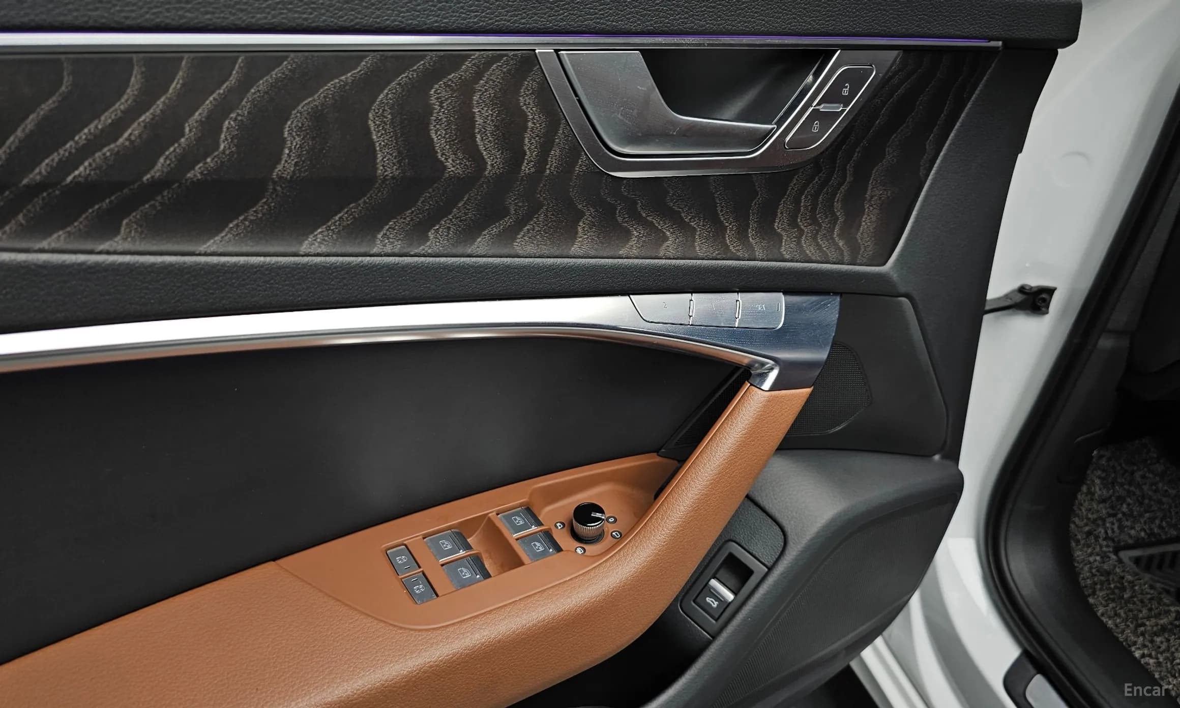A6 (C8)