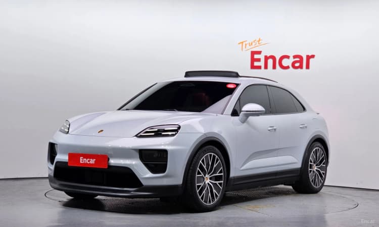 Macan EV