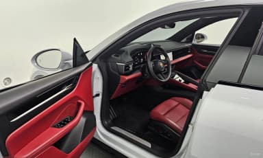 Macan EV