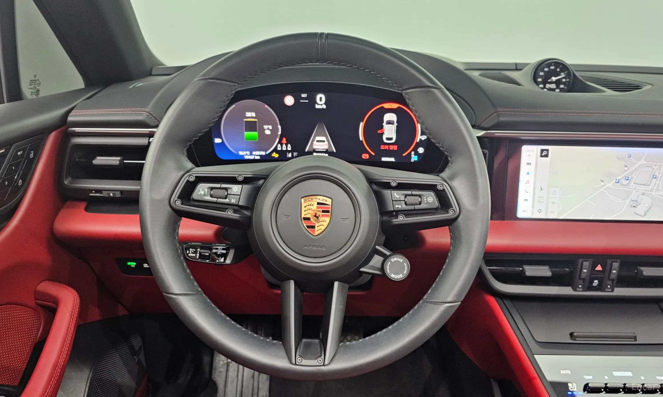 Macan EV