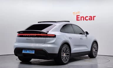 Macan EV