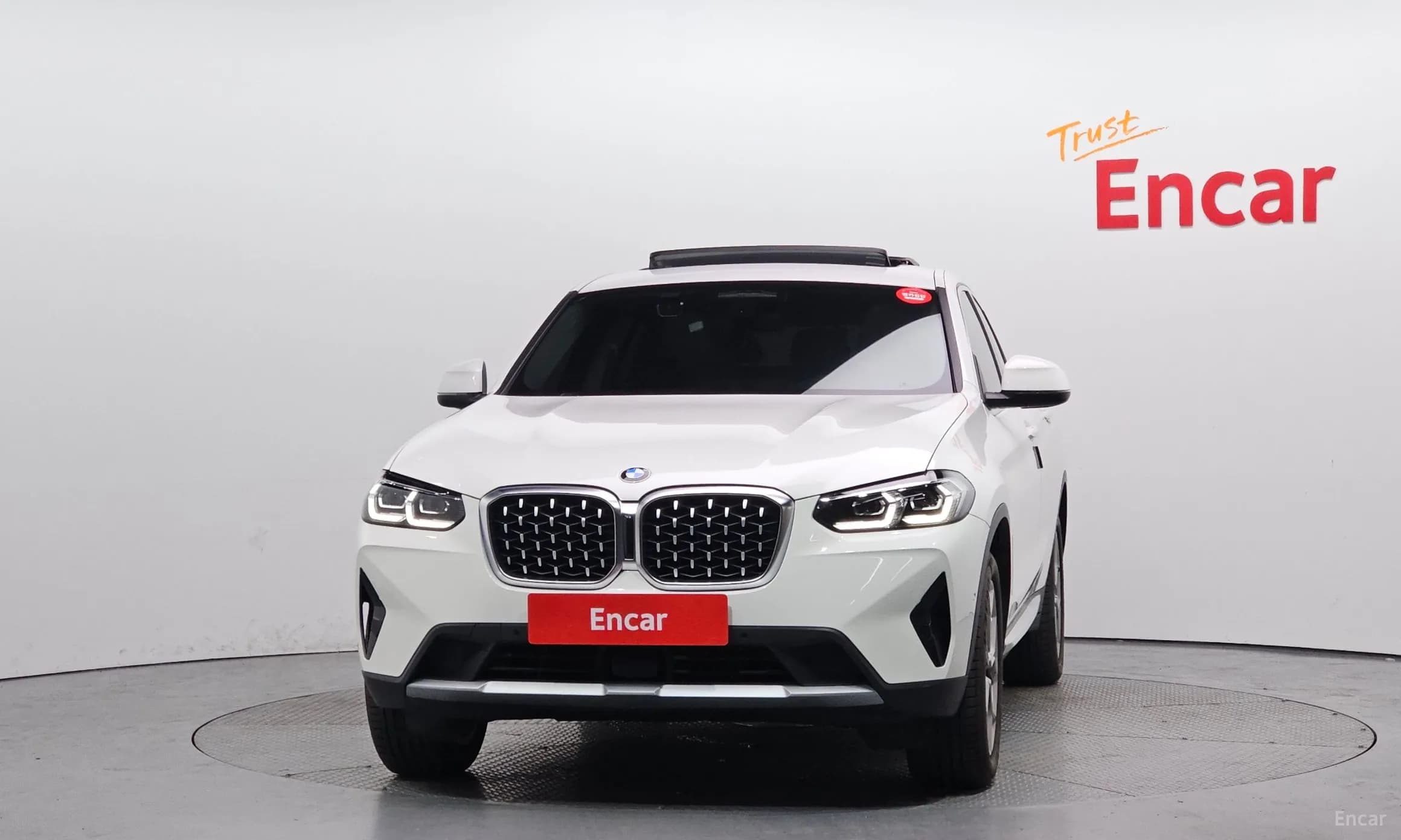 X4 (G02)
