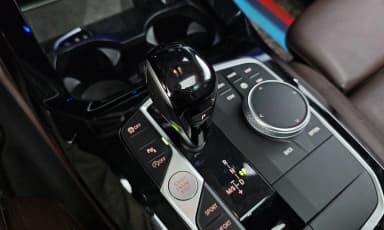 X4 (G02)