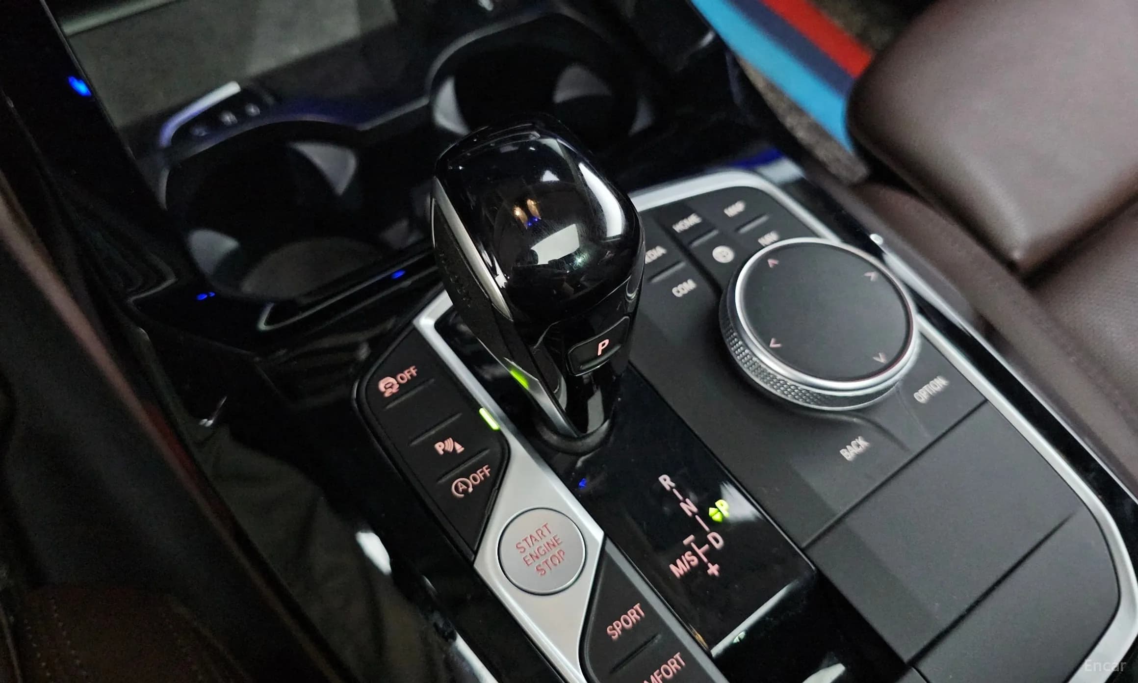 X4 (G02)