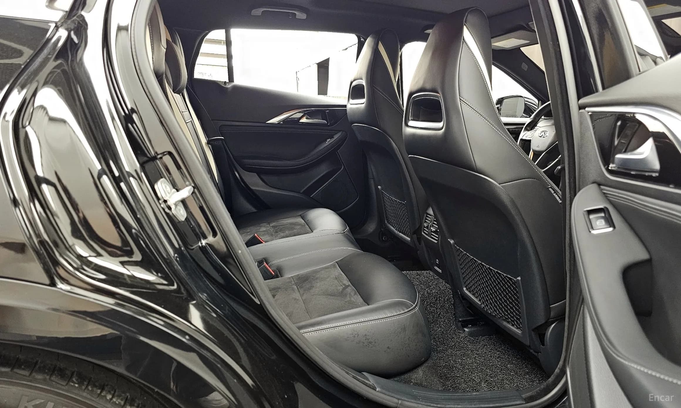 Q30