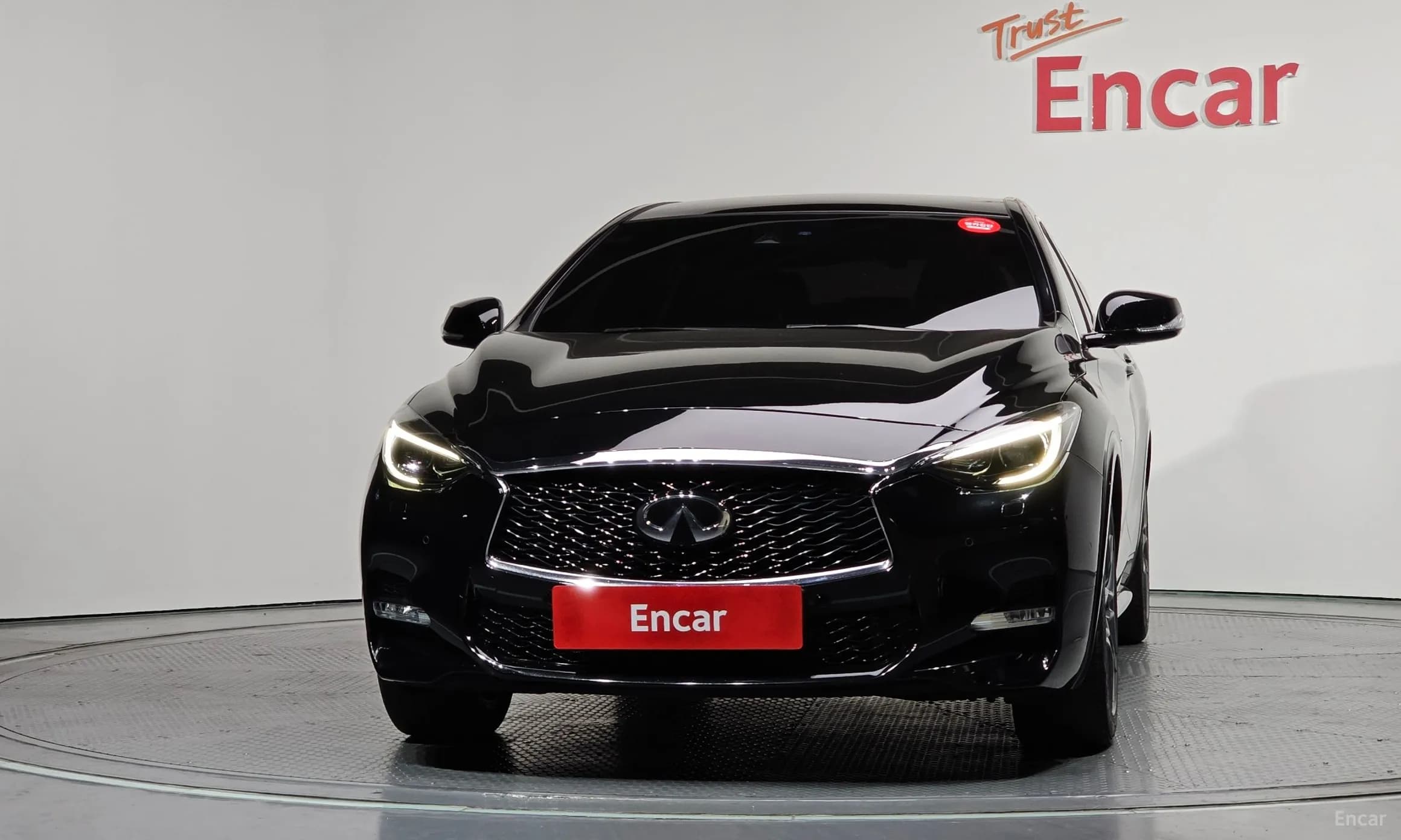 Q30