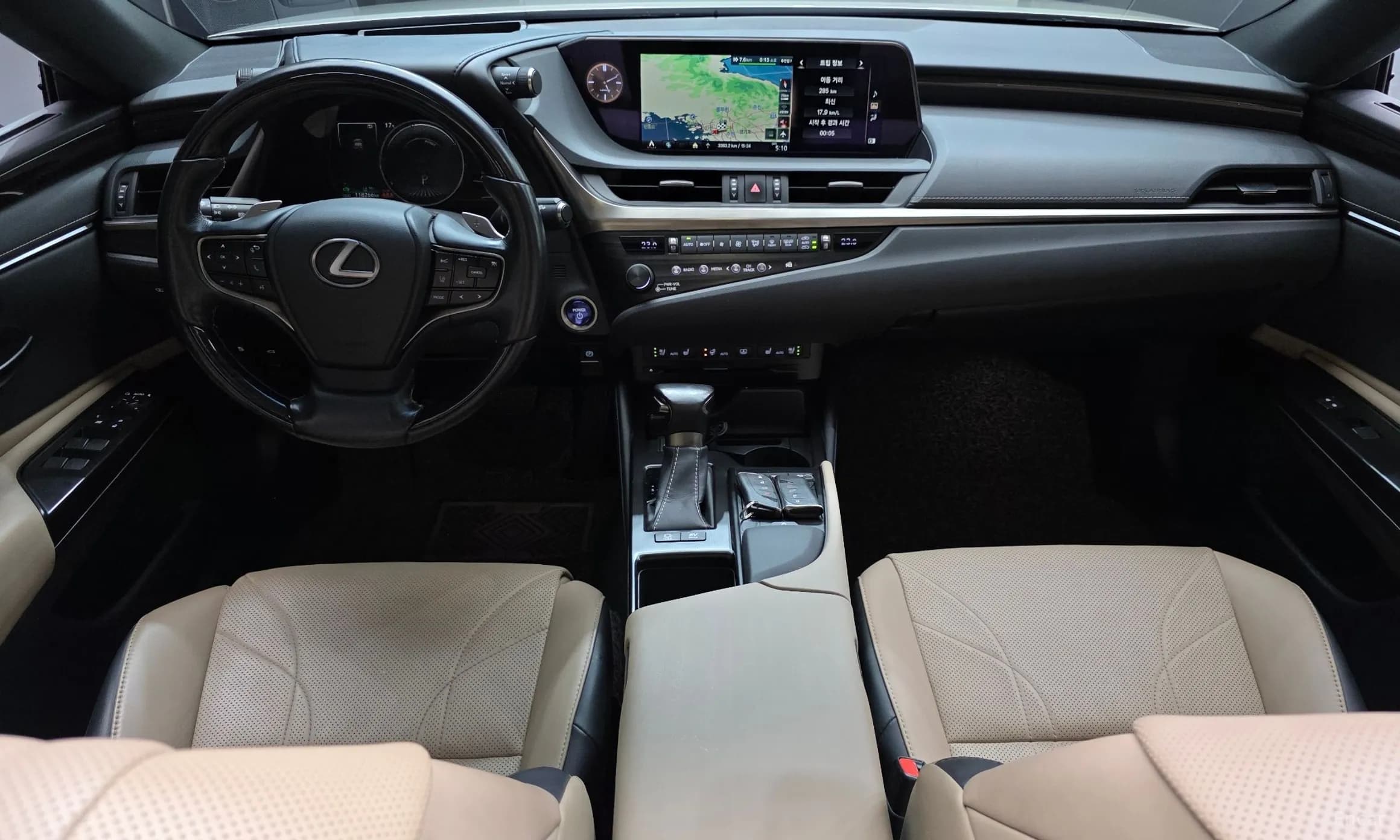 ES300h 7th Generation