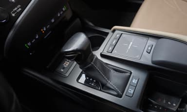 ES300h 7th Generation