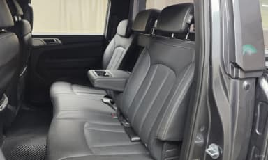 Rexton Sports Khan