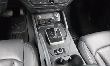 Rexton Sports Khan