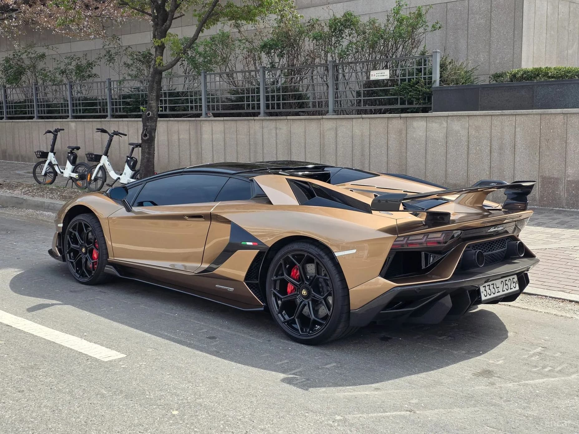 Aventador