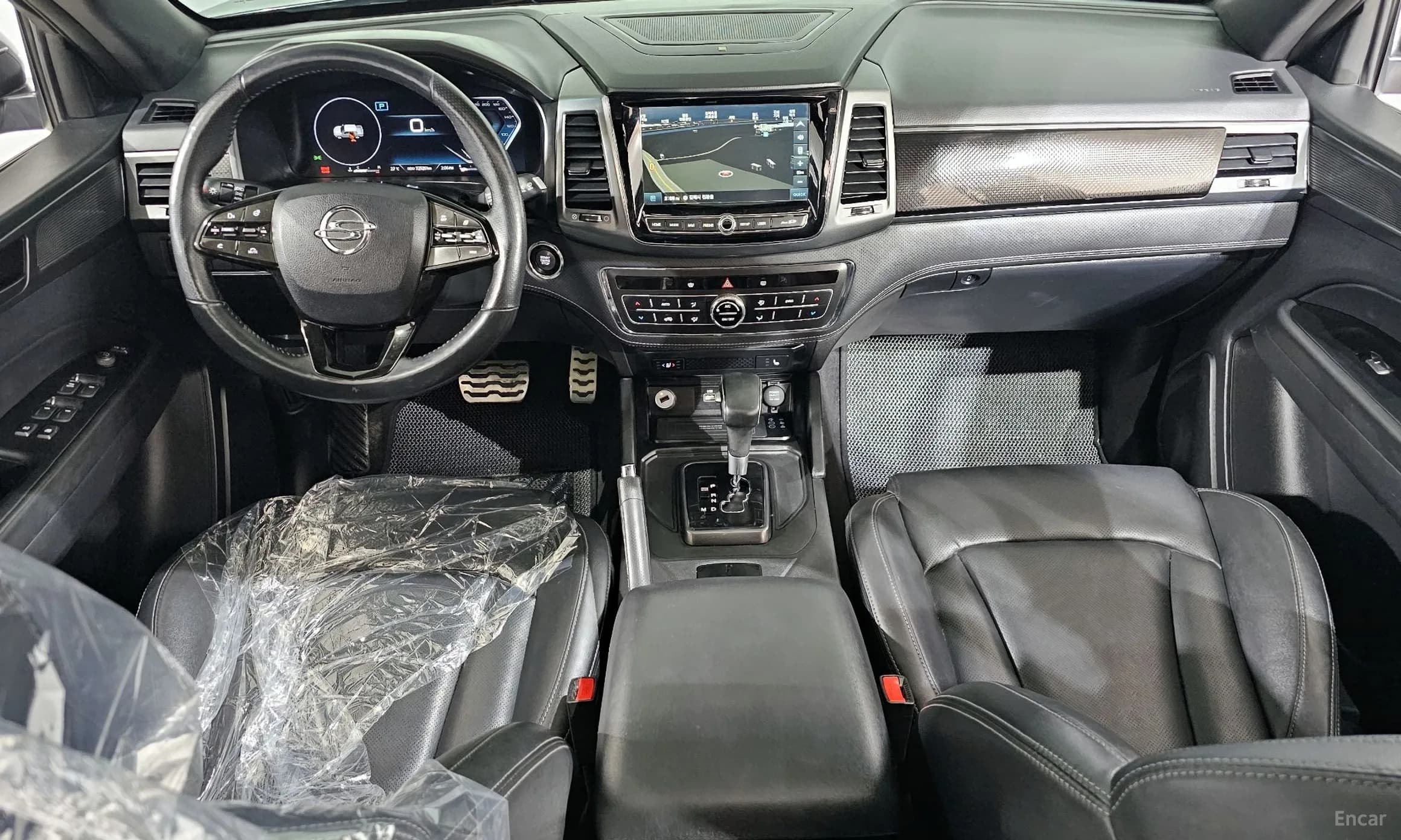 Rexton Sports Khan