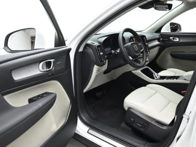 XC40
