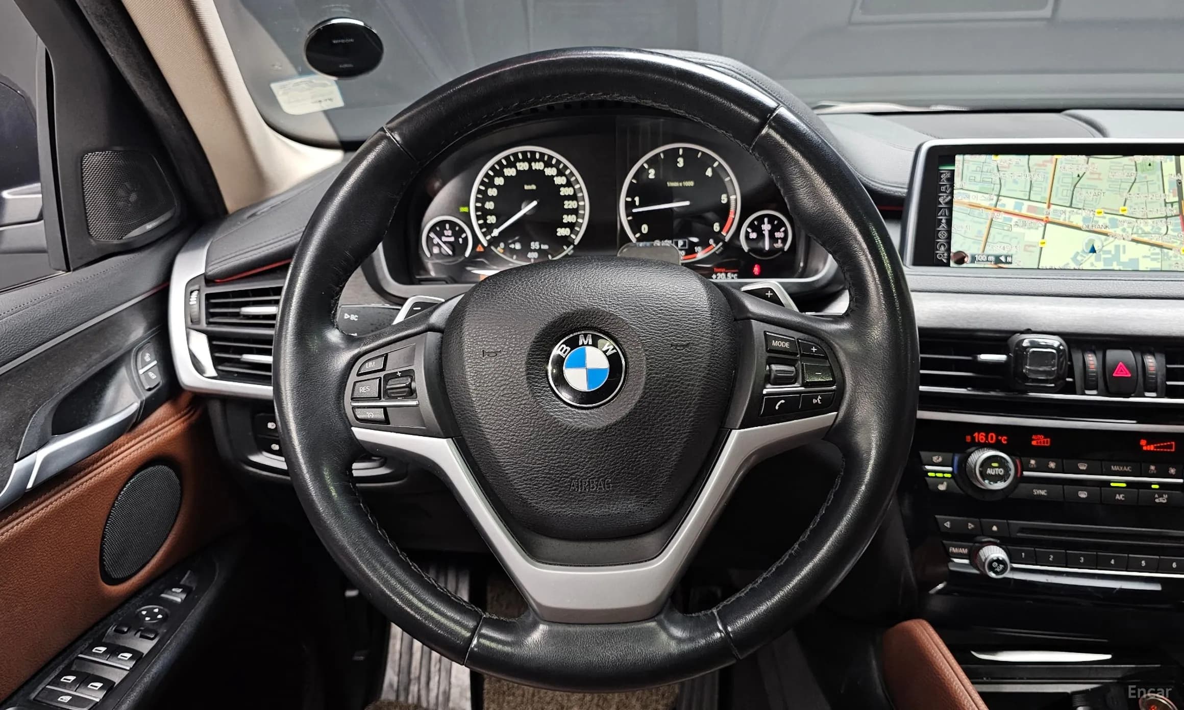 X6 (F16)