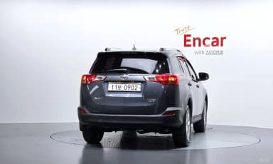 RAV4