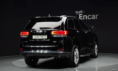 Grand Cherokee