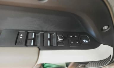 Defender (L663)