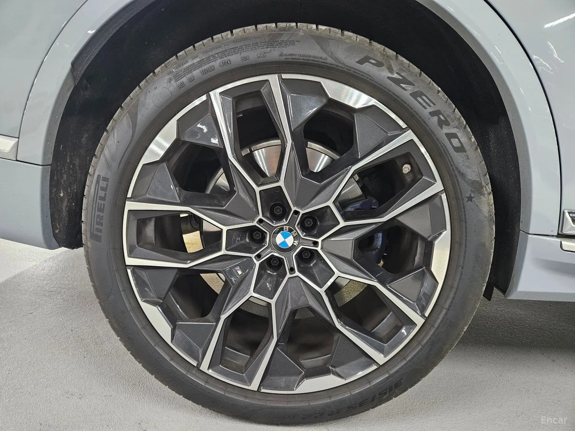 X7 (G07)