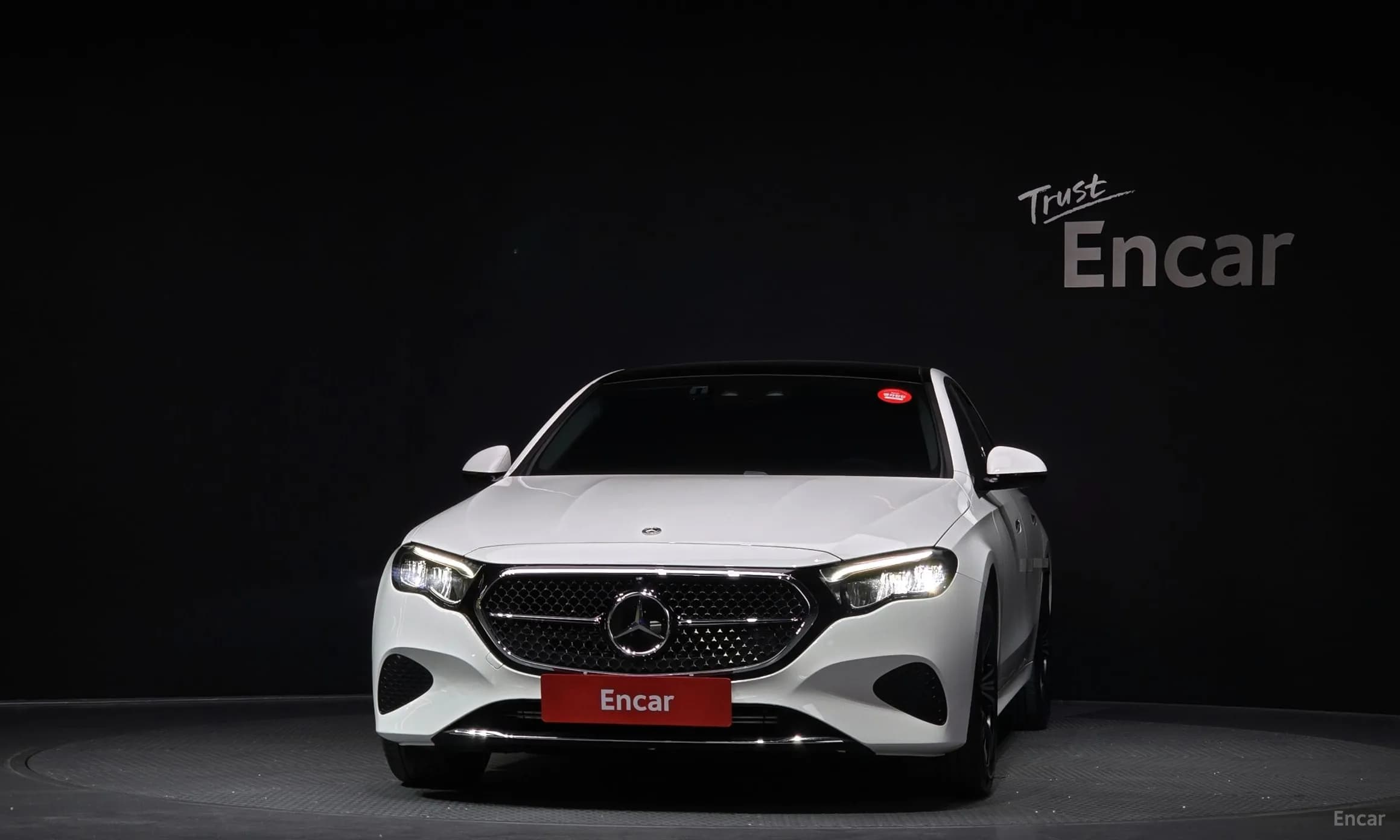 E-Class W214