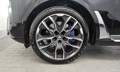 X7 (G07)