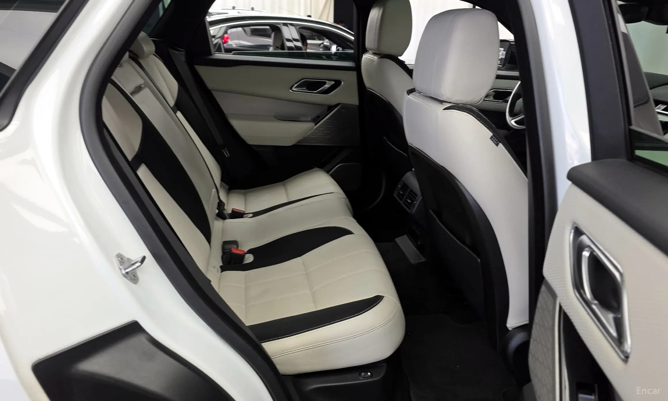 Range Rover Bella