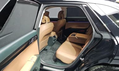 Grandeur Hybrid (GN7)