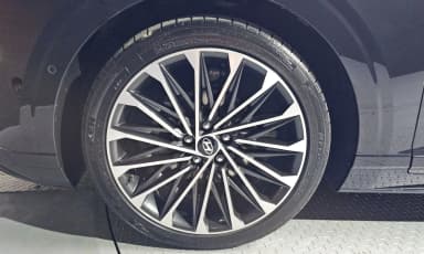 Grandeur Hybrid (GN7)