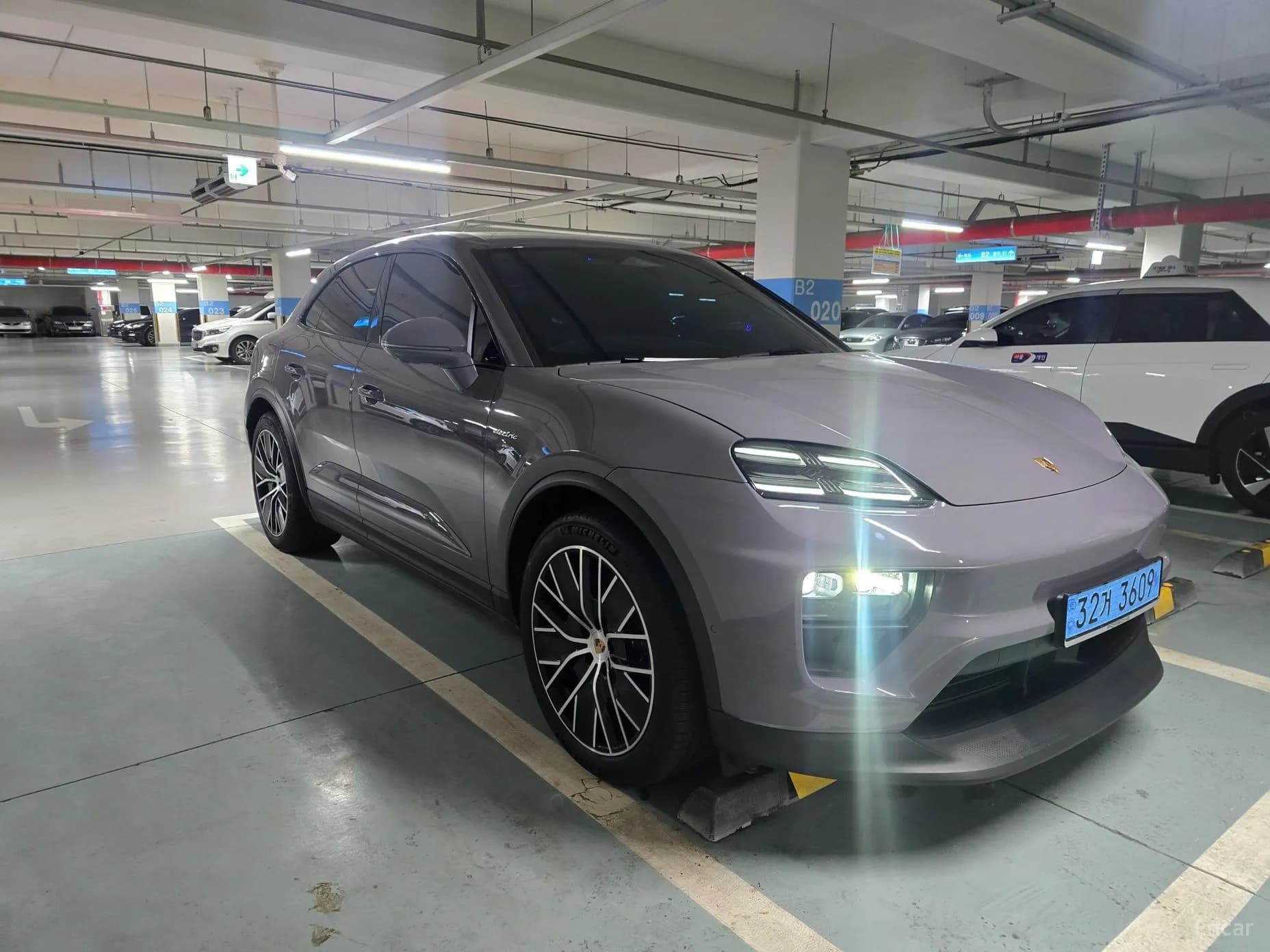 Macan EV