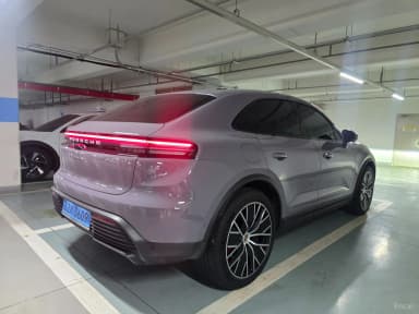 Macan EV