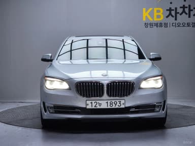 7 Series (F01)