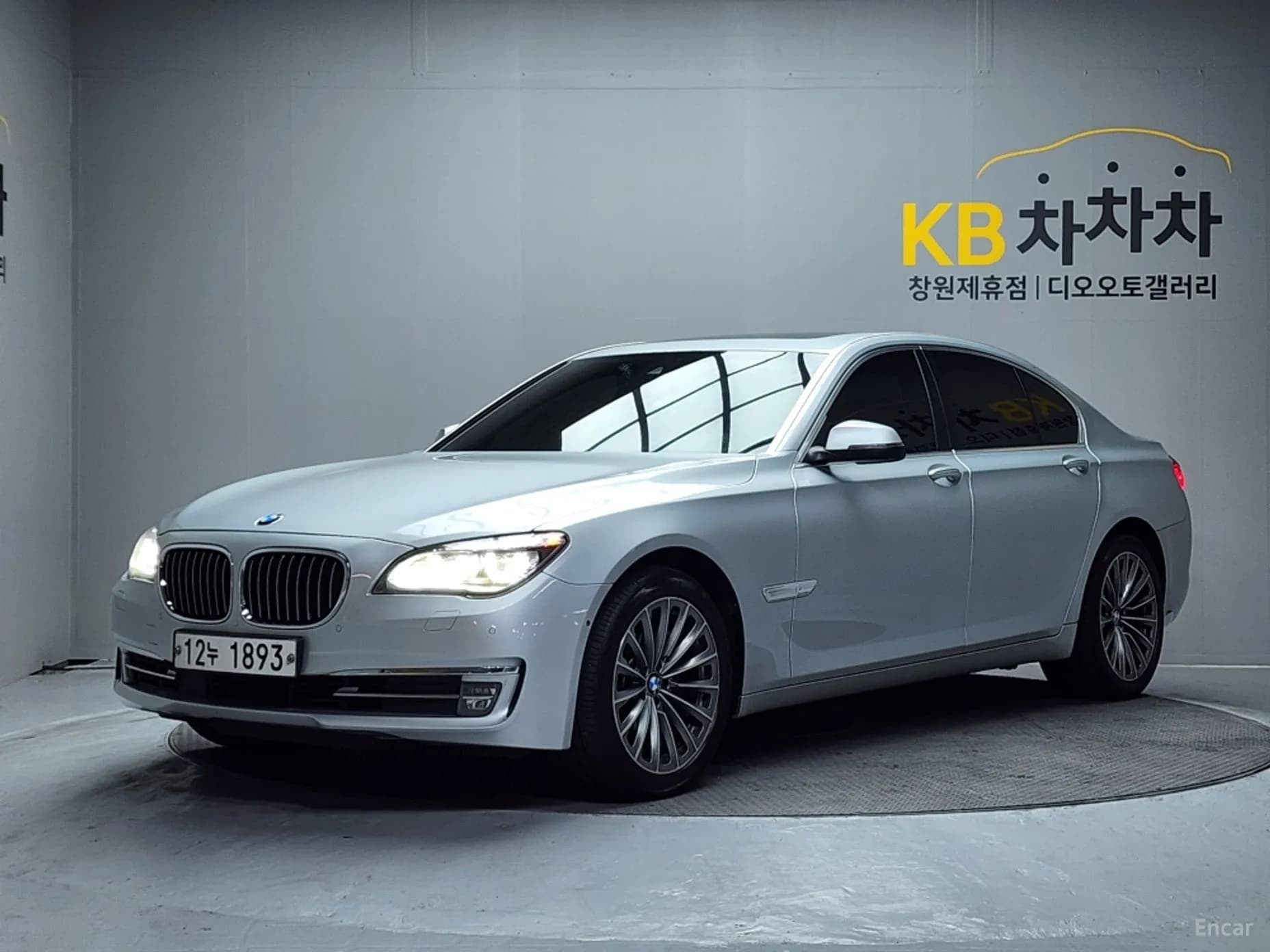 7 Series (F01)