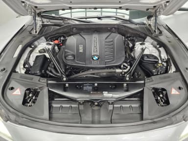 7 Series (F01)