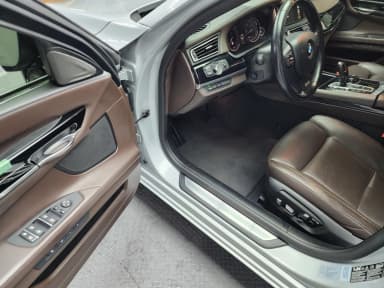 7 Series (F01)