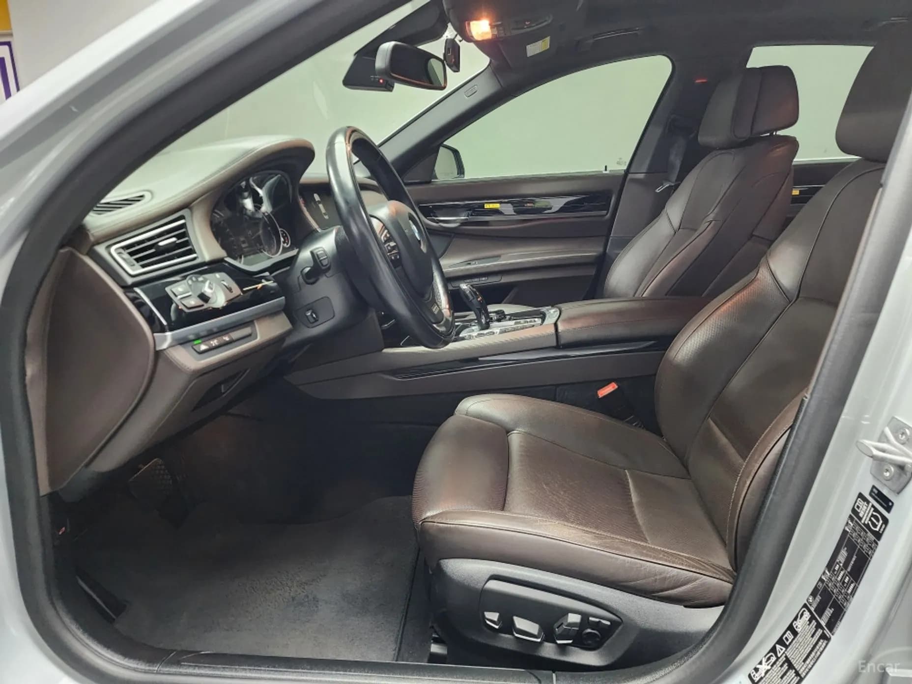 7 Series (F01)