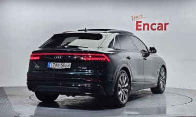 Q8 (4M)