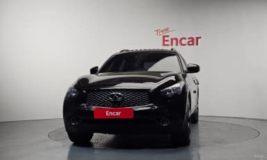QX70