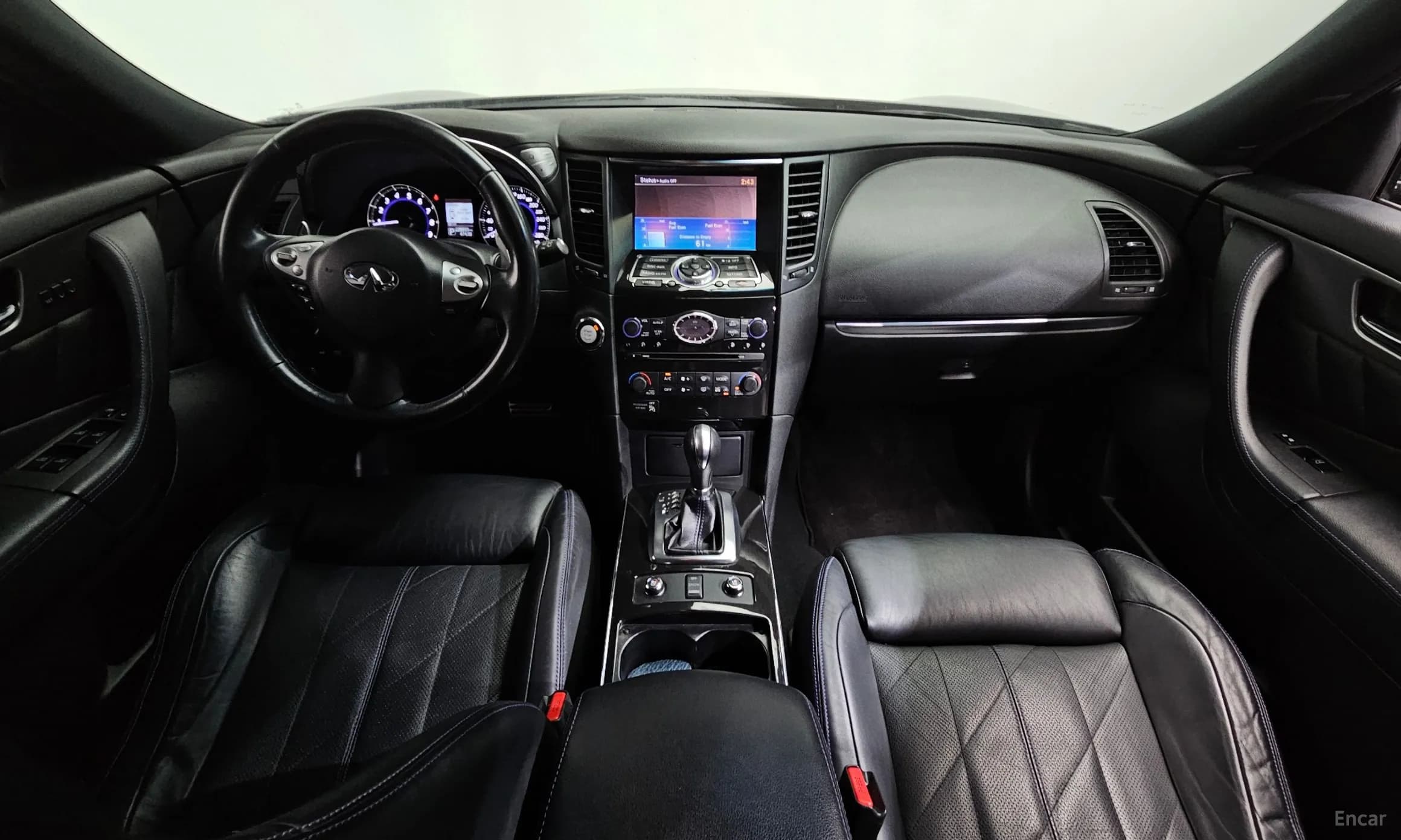 QX70