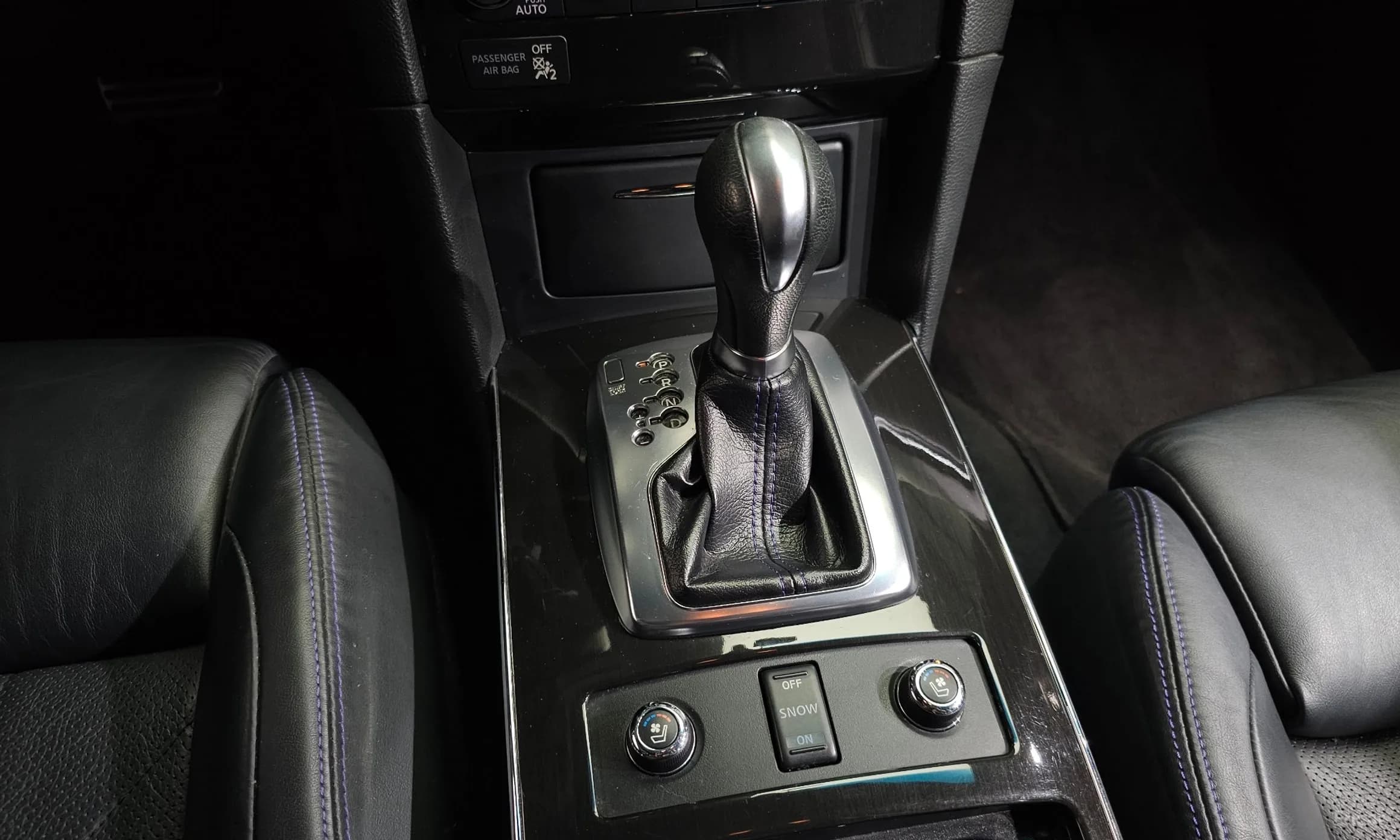 QX70